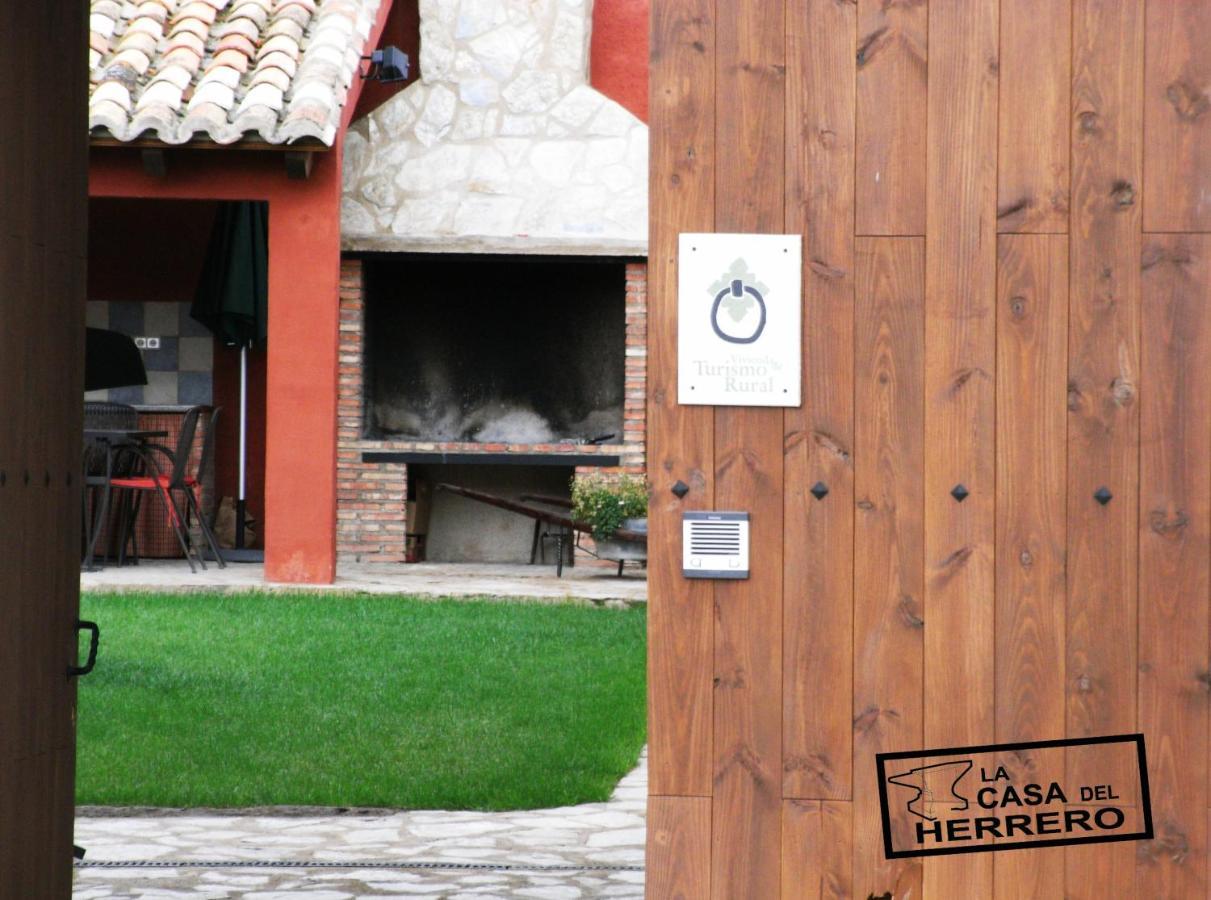 La Casa Del Herrero El Poyo Extérieur photo