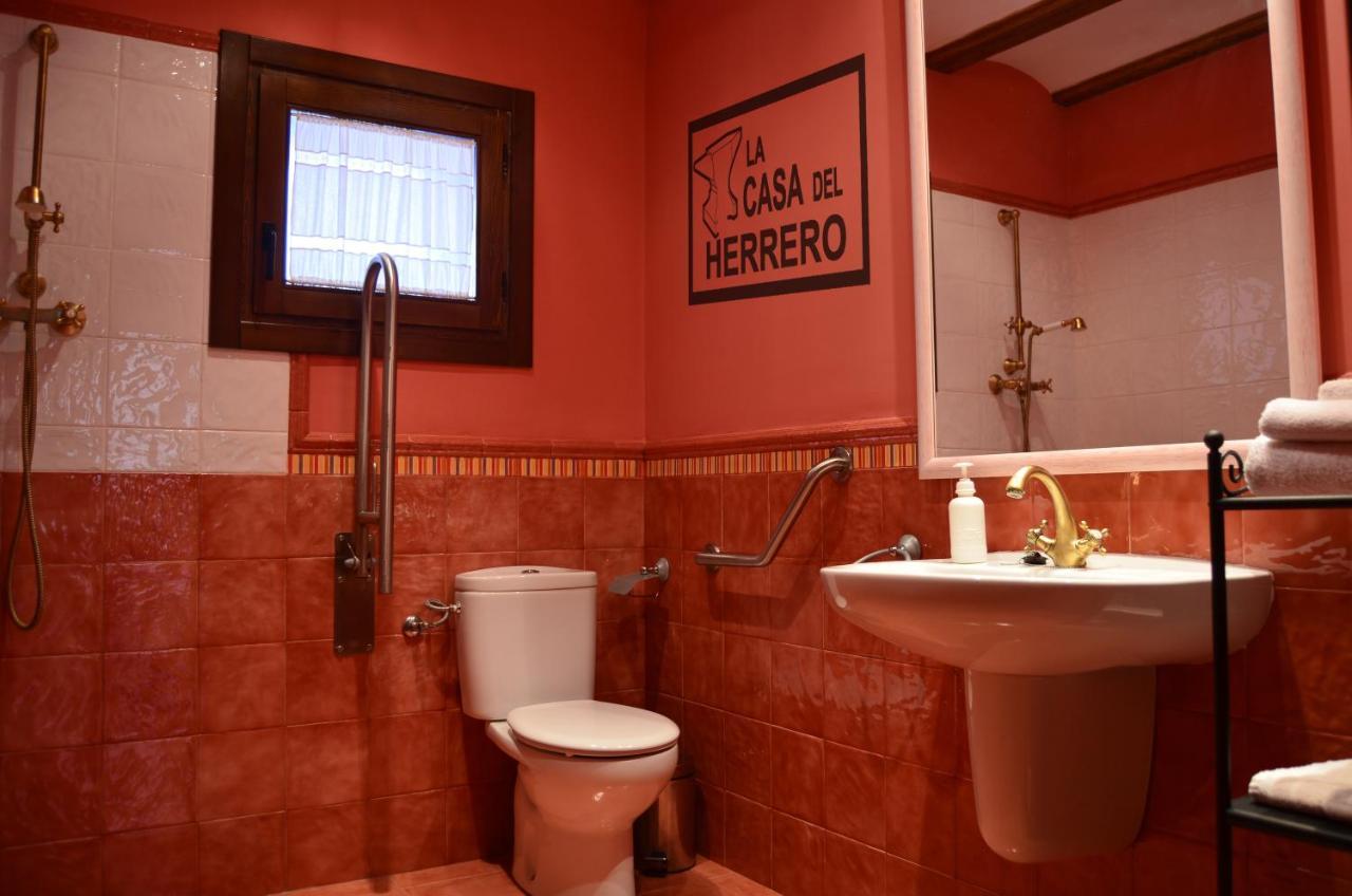La Casa Del Herrero El Poyo Extérieur photo